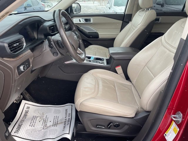 Used 2020 Ford Explorer Platinum w/ Premium Technology Package image 22