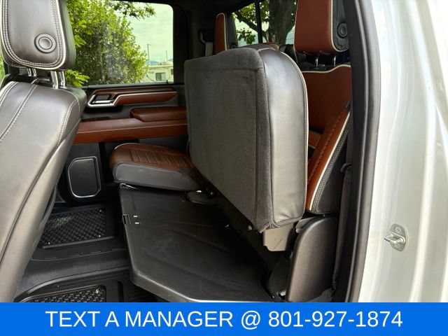 Used 2024 GMC Sierra 3500 Denali Ultimate AWD/4WD image 15