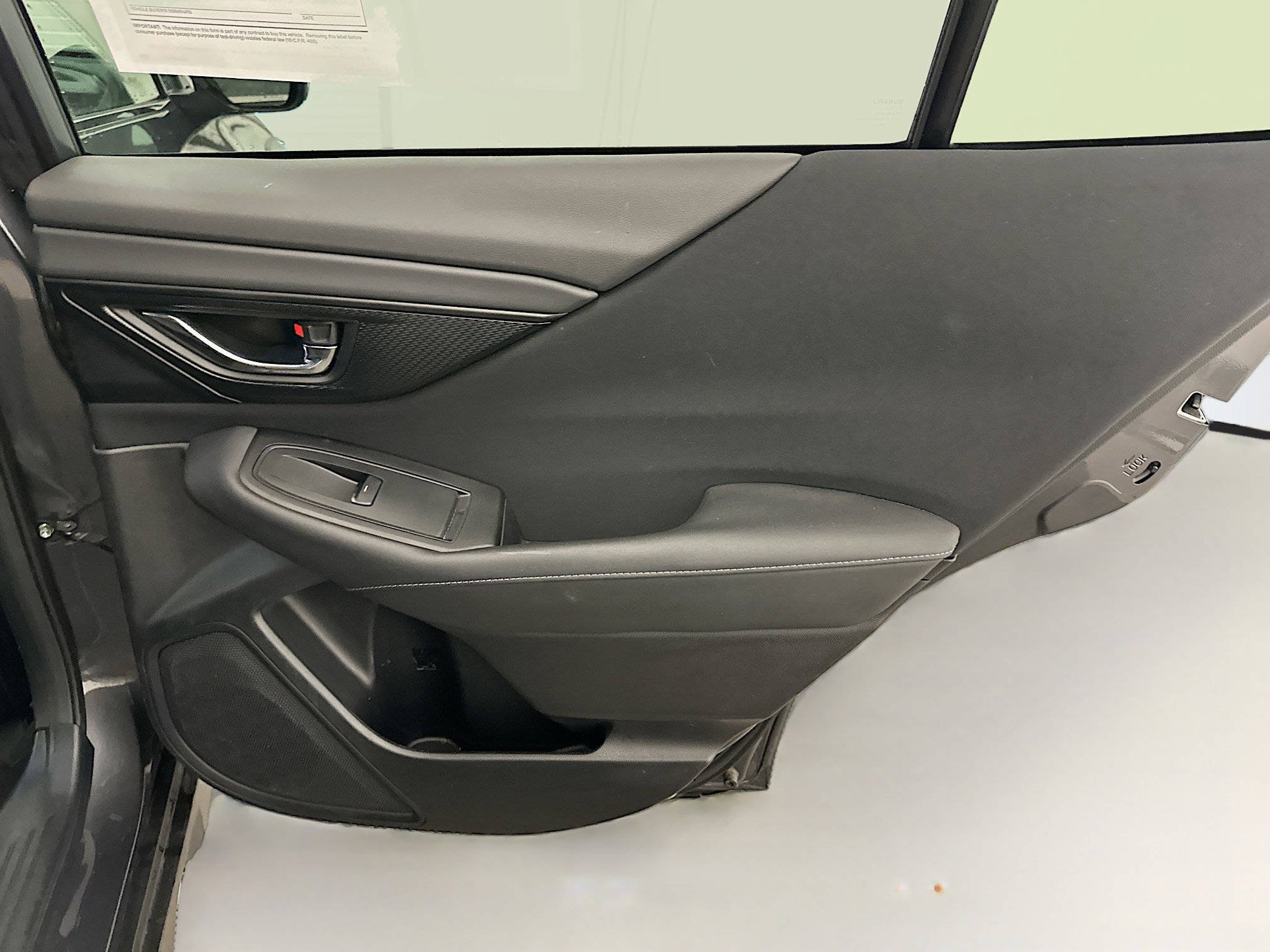 Used 2025 Subaru Outback Premium image 33