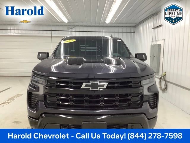 Used 2024 Chevrolet Silverado 1500 LT Trail Boss w/ LT Trail Boss Premium Package image 2