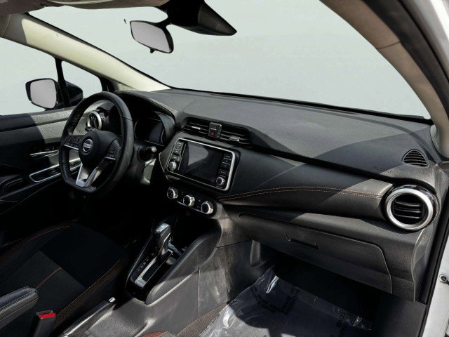 Used 2021 Nissan Versa SR image 48