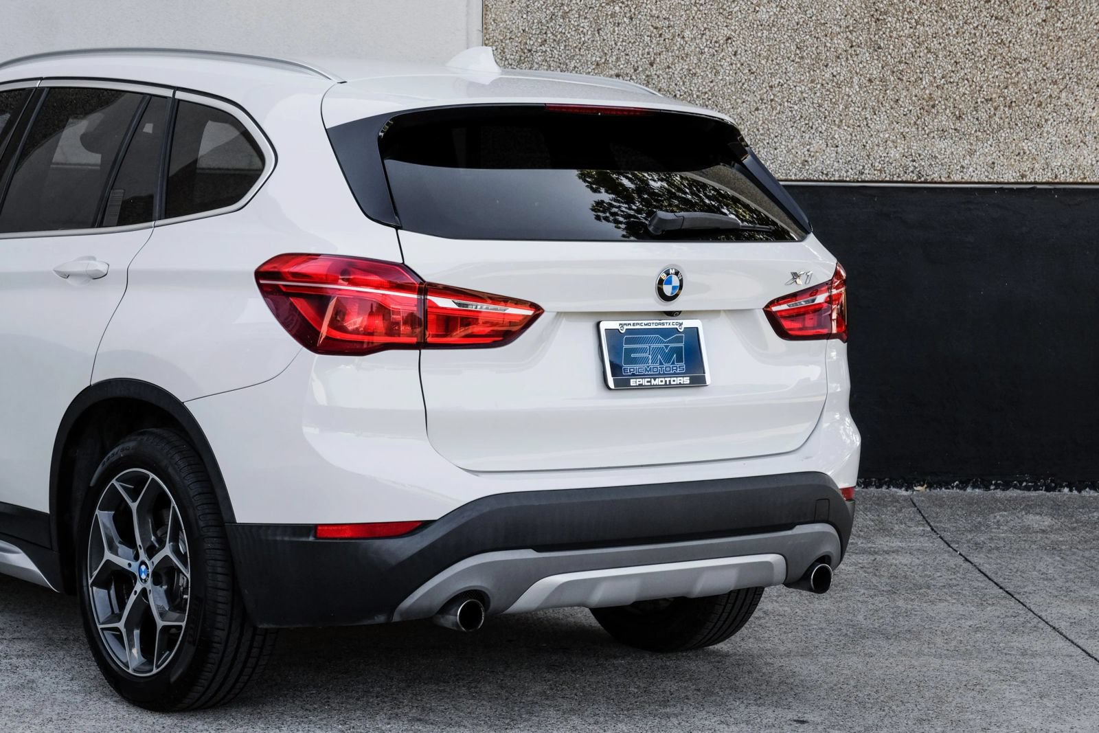 Used 2018 BMW X1 xDrive28i AWD/4WD image 13