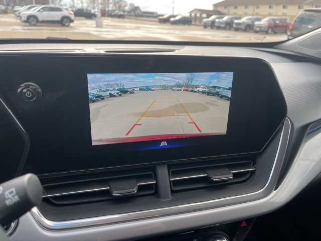 Used 2024 Chevrolet Trax LT w/ Driver Confidence Package image 58