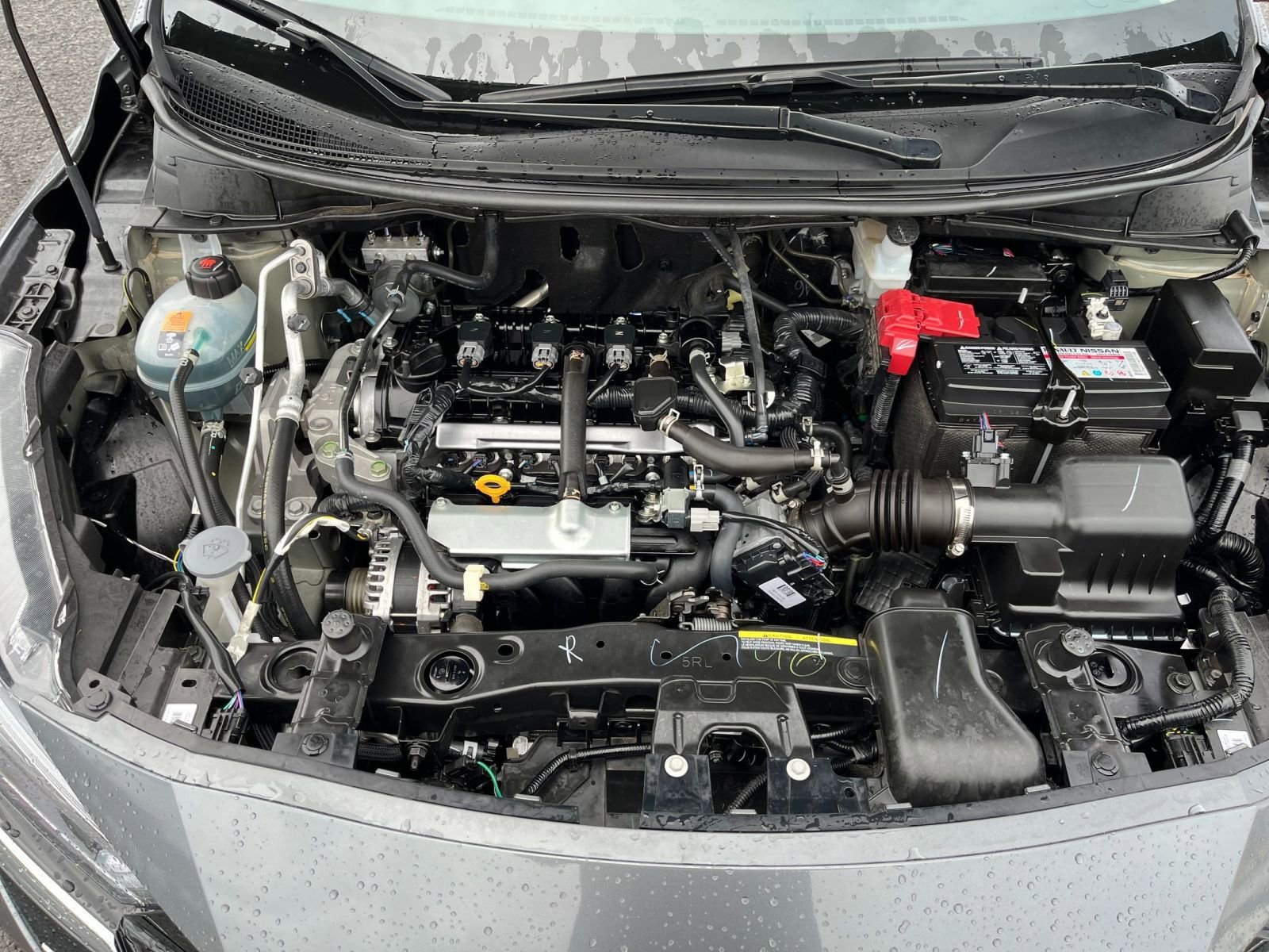 Used 2025 Nissan Versa SV image 27