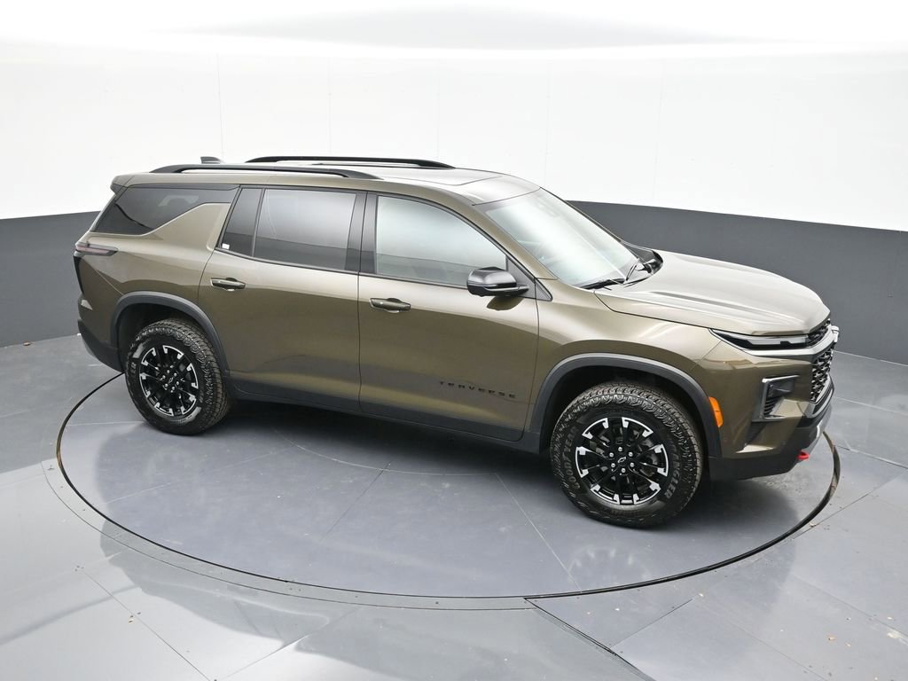 Used 2024 Chevrolet Traverse Z71 w/ Enhanced Driving Package image 59