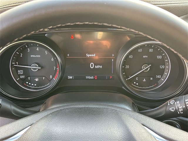 Used 2023 Buick Encore GX Select image 10