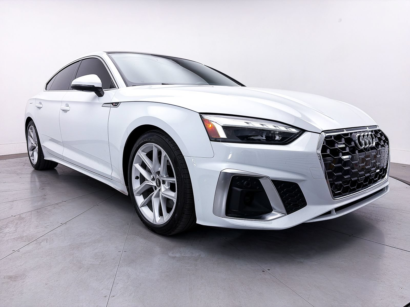 Used 2023 Audi A5 2.0T Premium Plus w/ Premium Plus AWD/4WD image 13