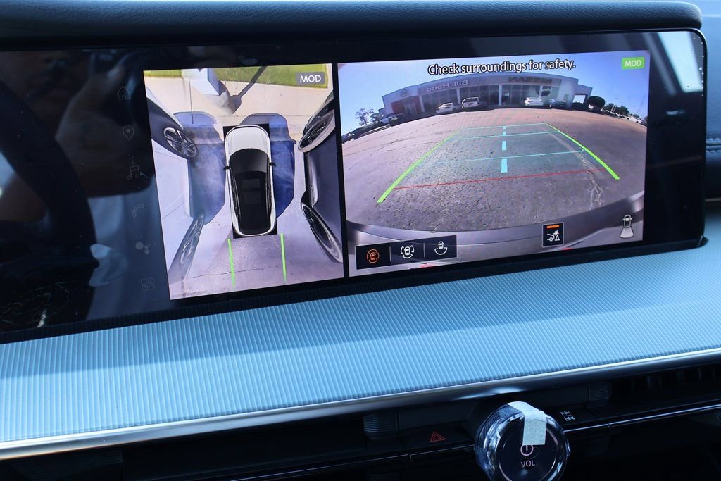 New 2026 Nissan Murano SL image 4