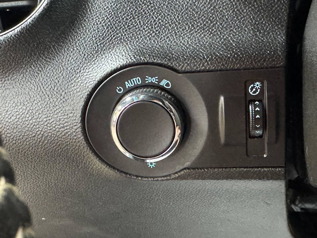 Used 2011 Chevrolet Camaro SS w/ RS Package RWD image 16