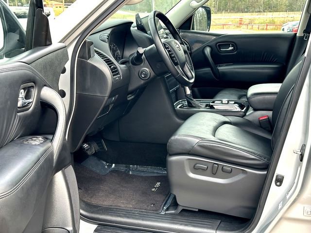 Used 2024 Nissan Armada SV image 10