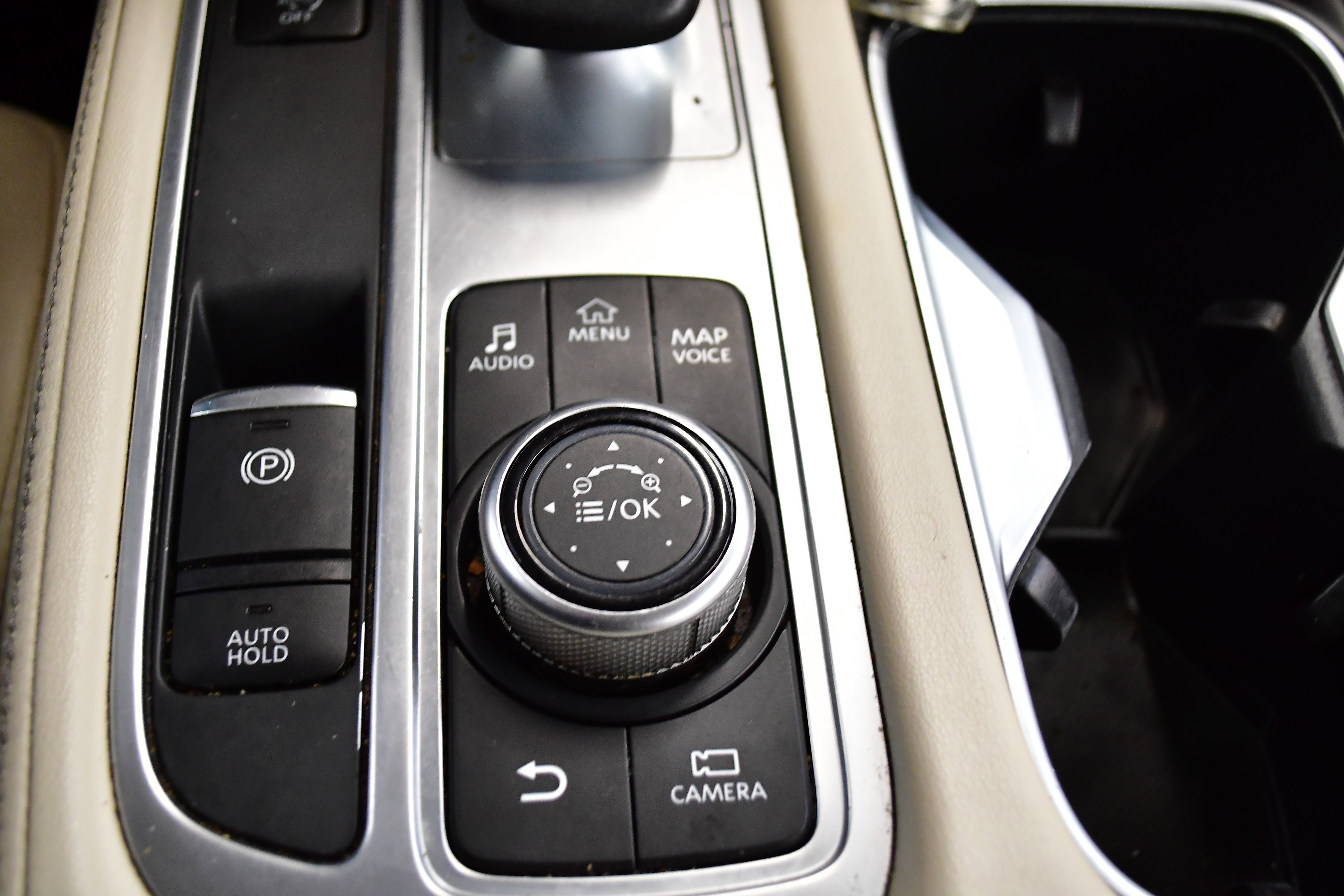 Used 2023 INFINITI QX60 Luxe w/ Cargo Package image 32