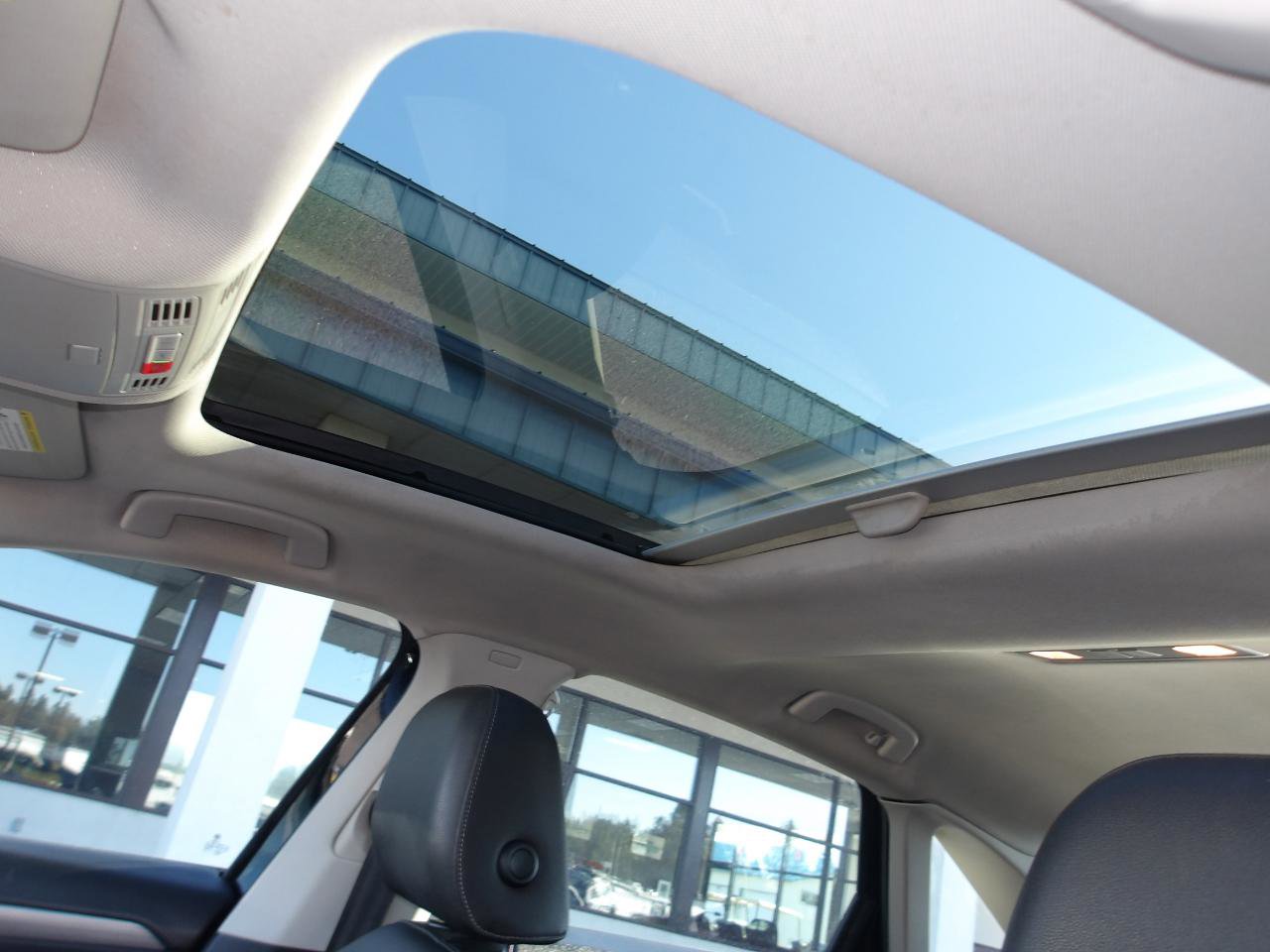 Used 2021 Volkswagen Jetta SEL FWD image 13