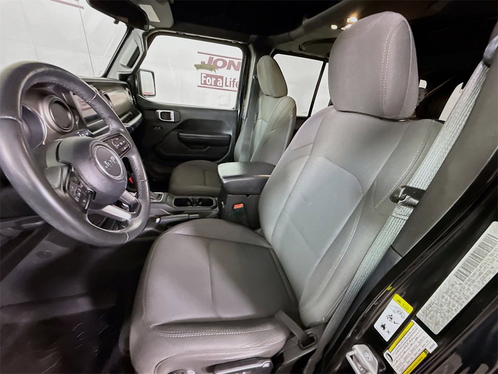 Used 2019 Jeep Wrangler Unlimited Sport S image 24