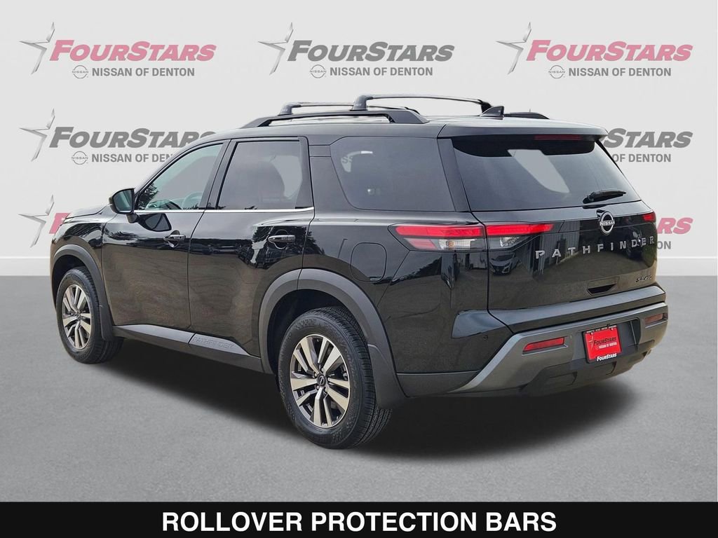 New 2026 Nissan Pathfinder SL image 7