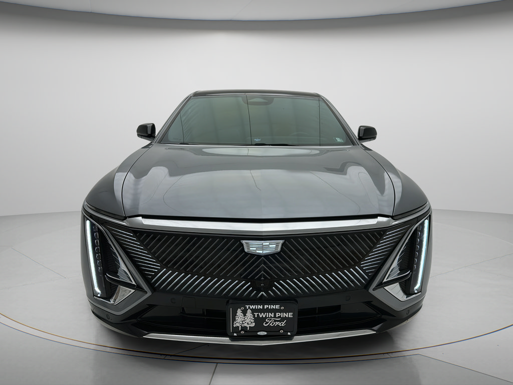 Used 2024 Cadillac Lyriq Tech w/ Driver Assist Package AWD/4WD video 2