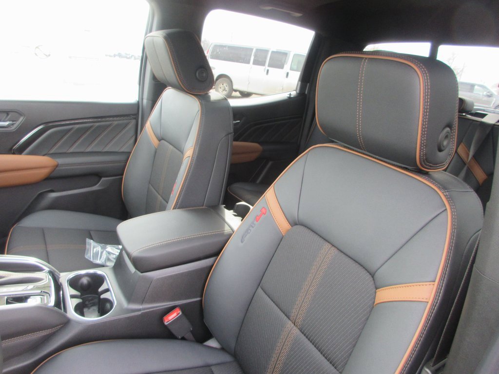 New 2026 GMC Canyon AT4 image 12