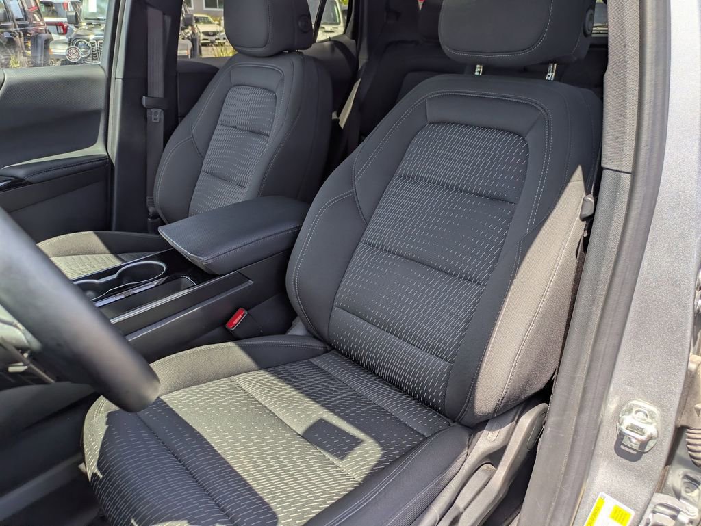 Used 2025 Chevrolet Equinox LT image 14