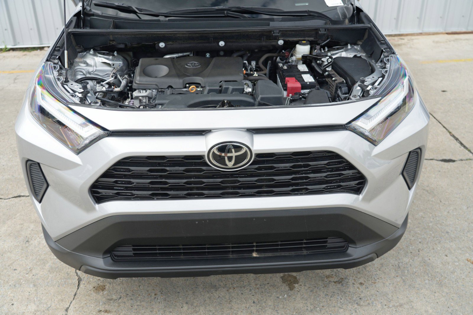 Used 2024 Toyota RAV4 XLE image 6