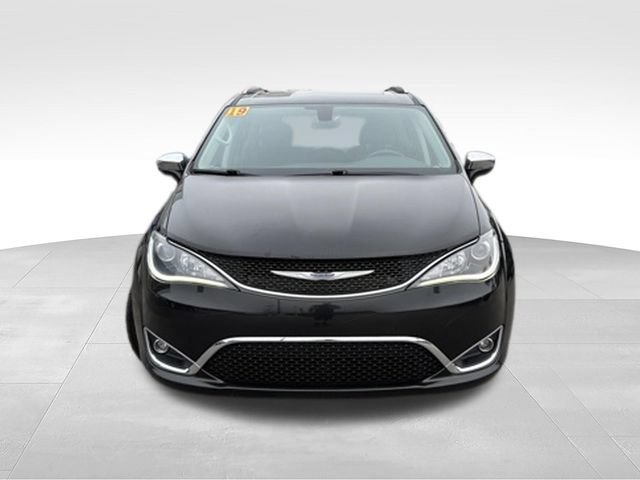 Used 2019 Chrysler Pacifica Limited FWD image 8