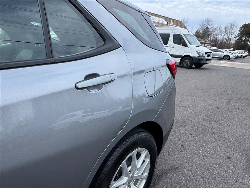Used 2023 Chevrolet Equinox LS w/ LPO, Floor Liner Package image 13