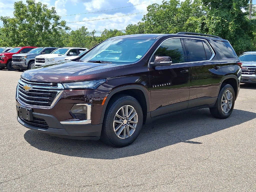 Used 2023 Chevrolet Traverse LT AWD/4WD image 6