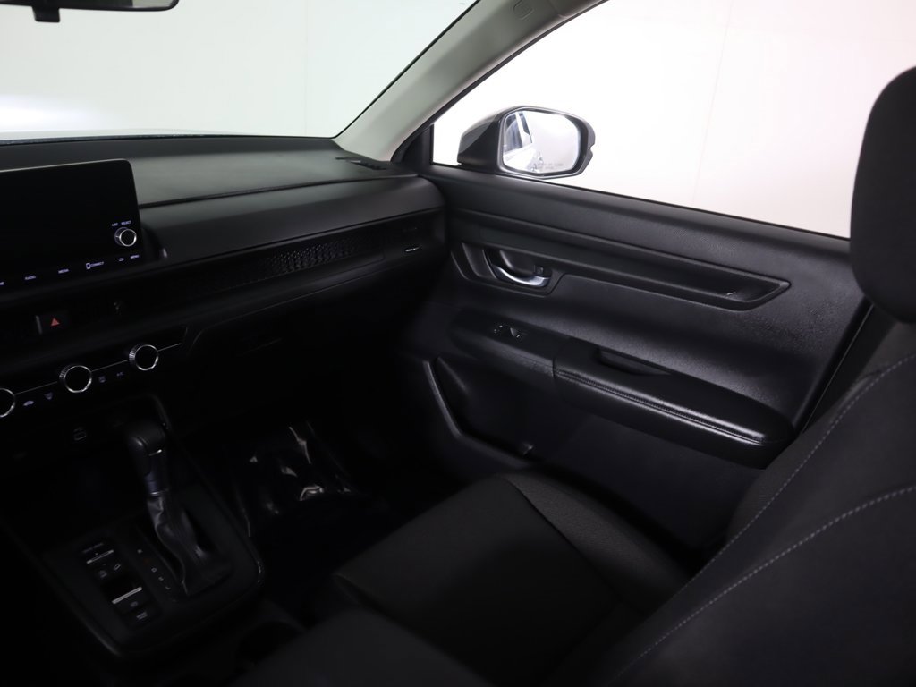 Used 2025 Honda CR-V LX image 32