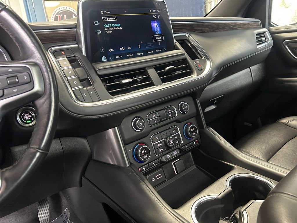 Used 2022 Chevrolet Tahoe Z71 w/ Z71 Off-Road Package AWD/4WD image 21