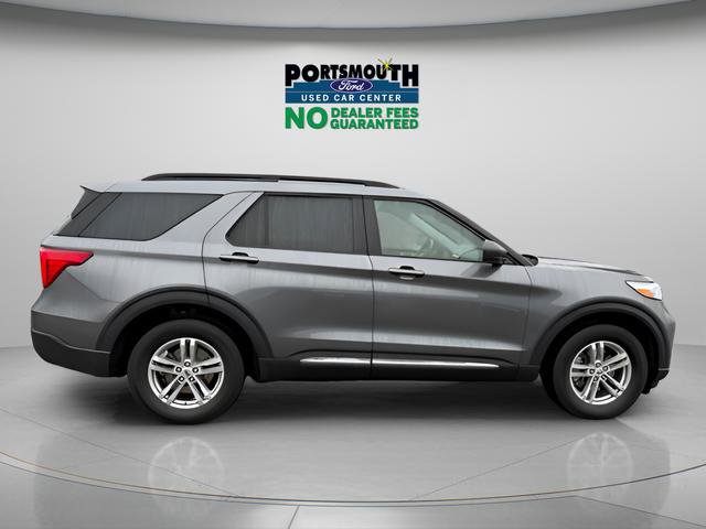 Used 2022 Ford Explorer XLT w/ Equipment Group 202A AWD/4WD image 6