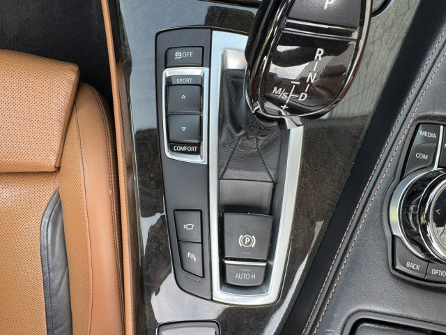 Used 2017 BMW 640i Convertible RWD image 24