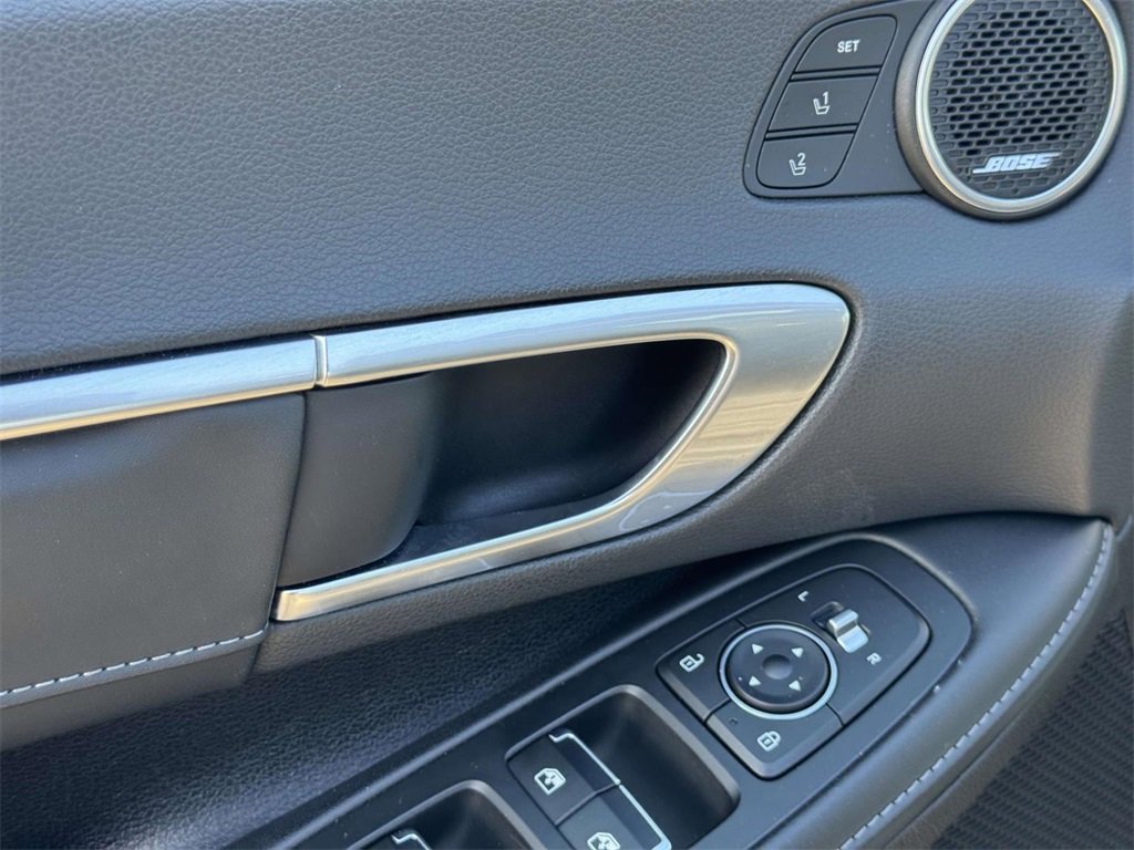 Used 2020 Hyundai Sonata Limited image 14