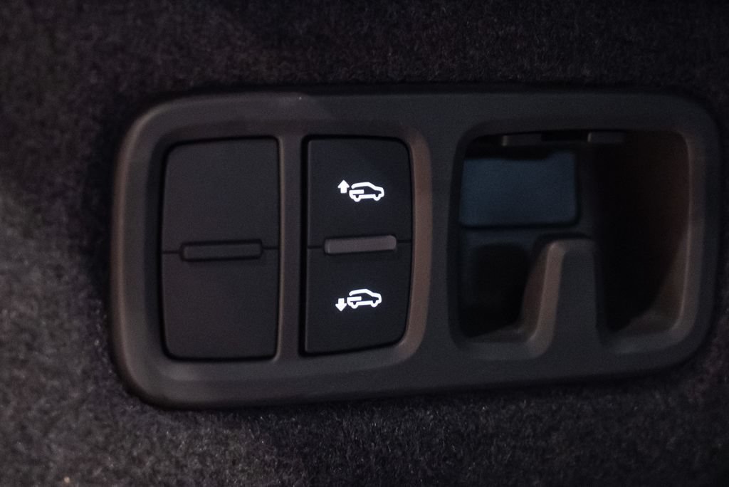 Used 2024 Lamborghini Urus S AWD/4WD image 24