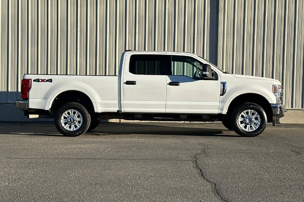 Used 2021 Ford F250 XLT AWD/4WD image 3