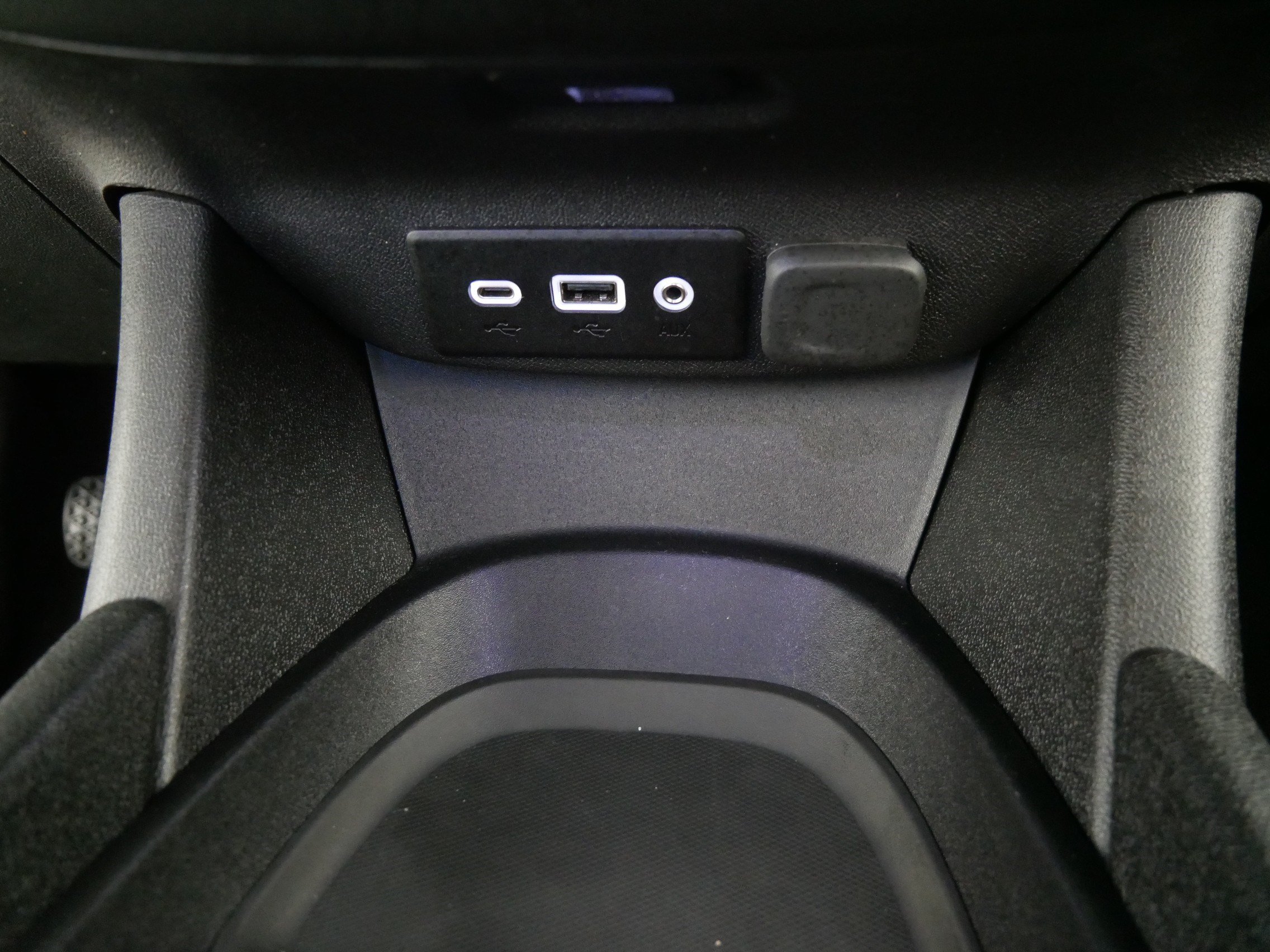 Used 2023 Chevrolet Malibu RS FWD image 30