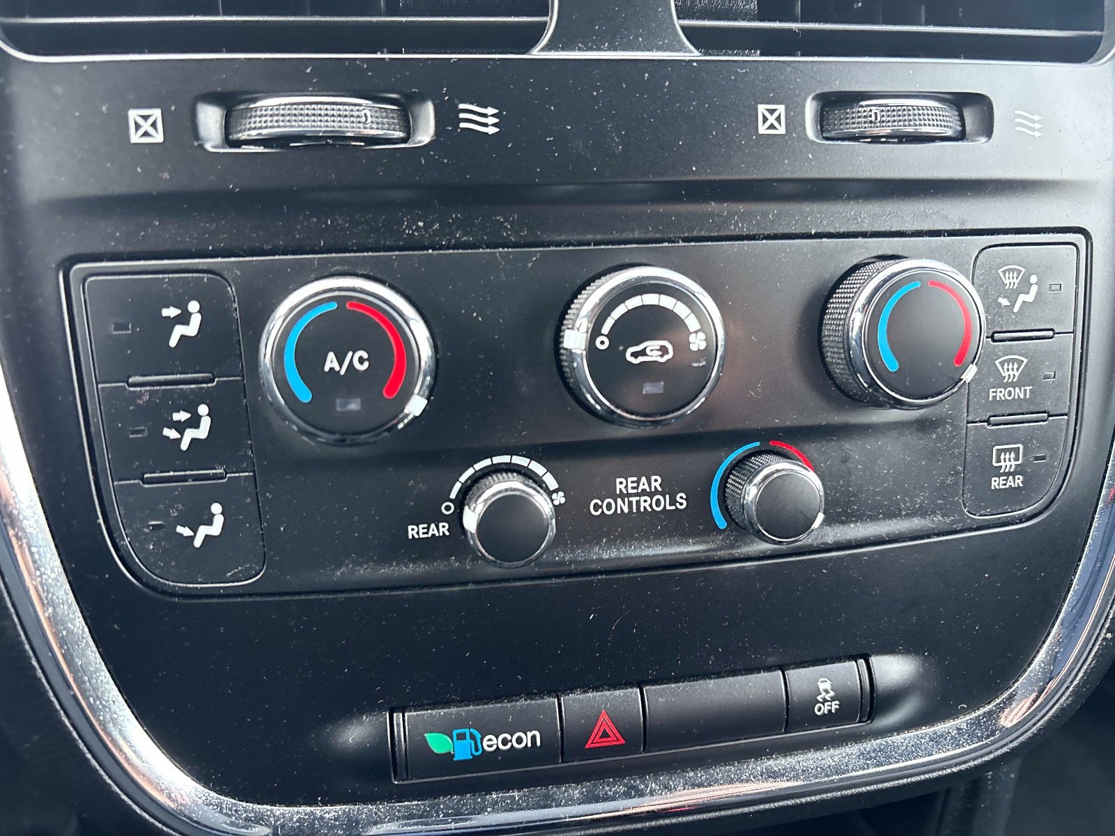 Used 2015 Dodge Grand Caravan SE w/ Quick Order Package 29E SE image 29