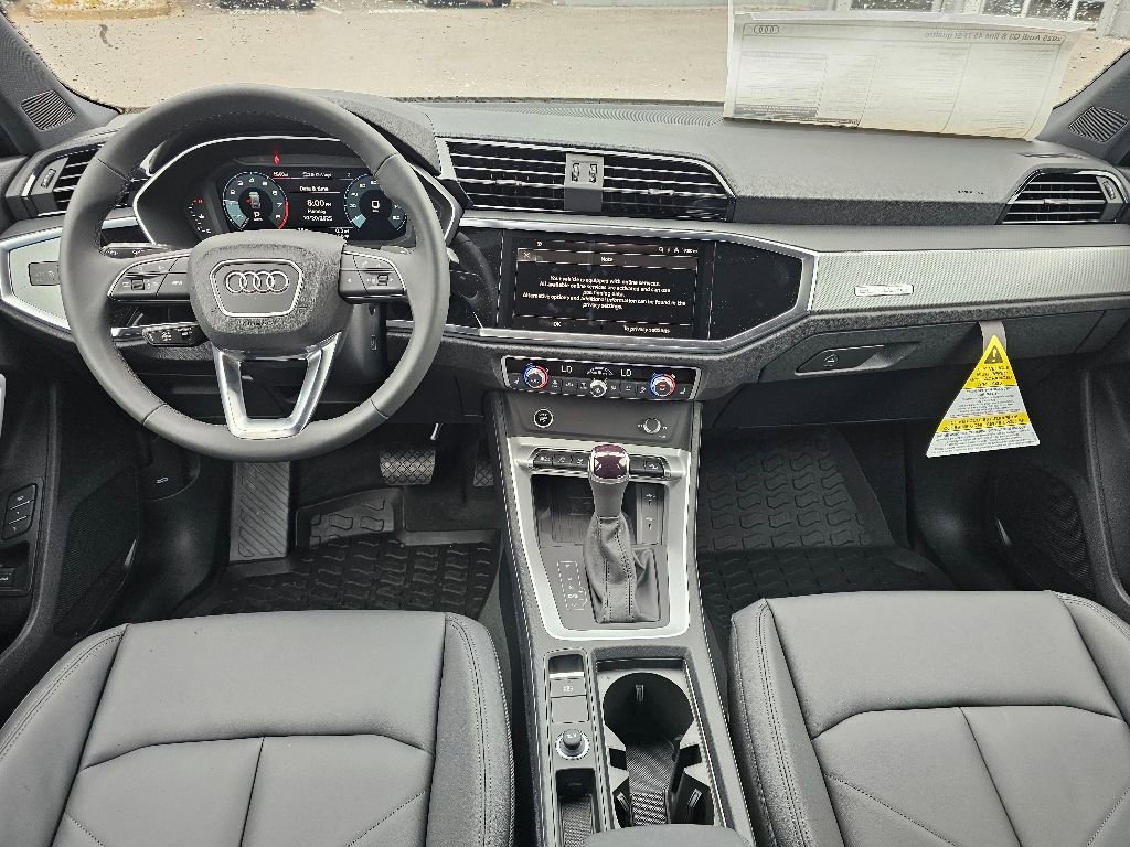 New 2025 Audi Q3 2.0T Premium image 25