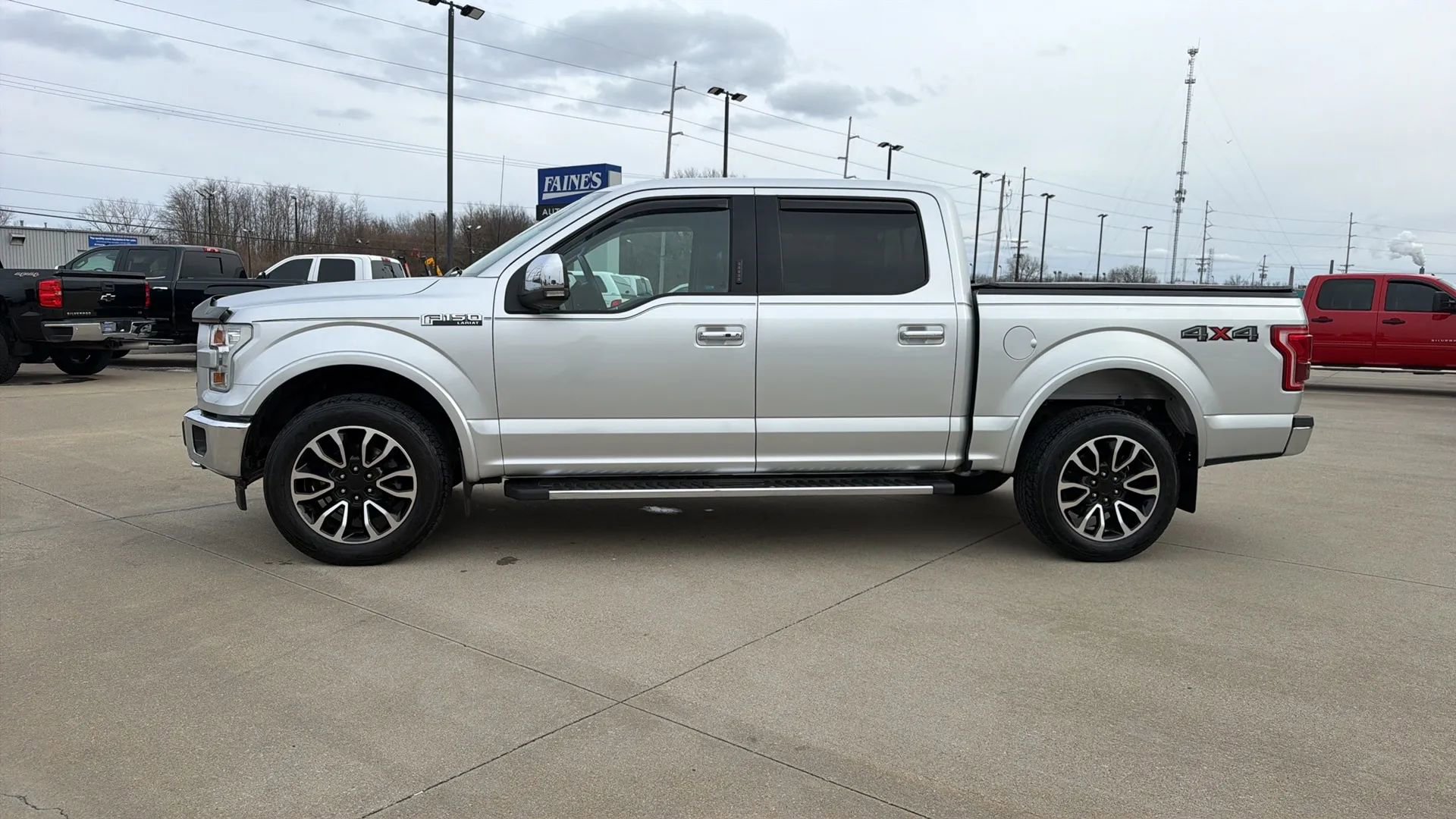 Used 2017 Ford F150 Lariat w/ Equipment Group 502A Luxury image 8