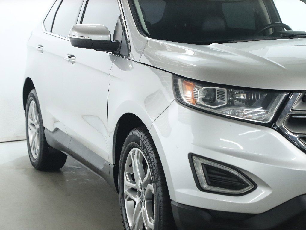 Used 2018 Ford Edge Titanium image 8
