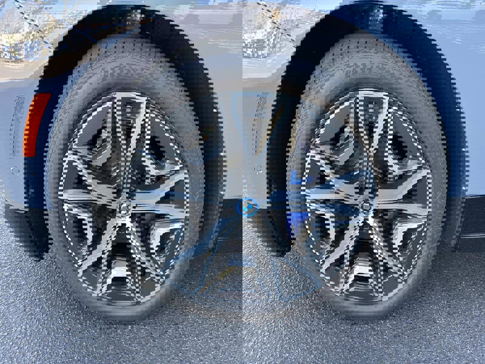 Certified 2025 BMW iX M60 image 10