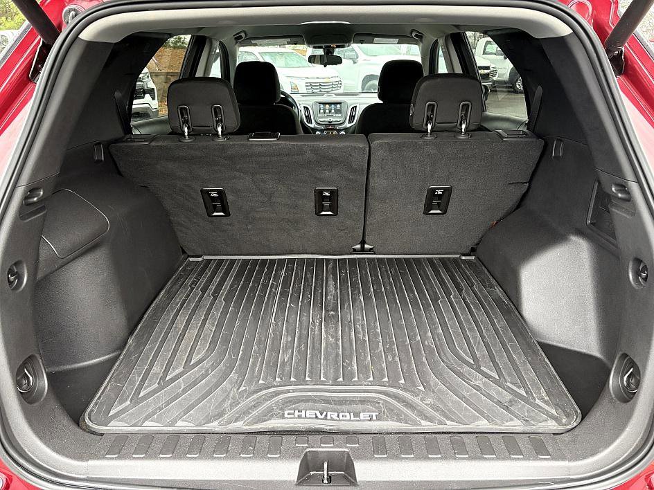 Used 2019 Chevrolet Equinox LT image 11