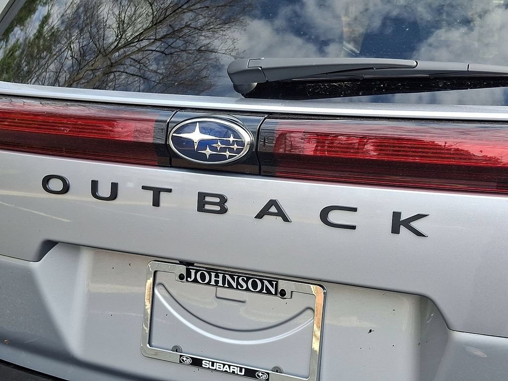 New 2026 Subaru Outback Limited w/ Premium/Limited Package 2 AWD/4WD image 19