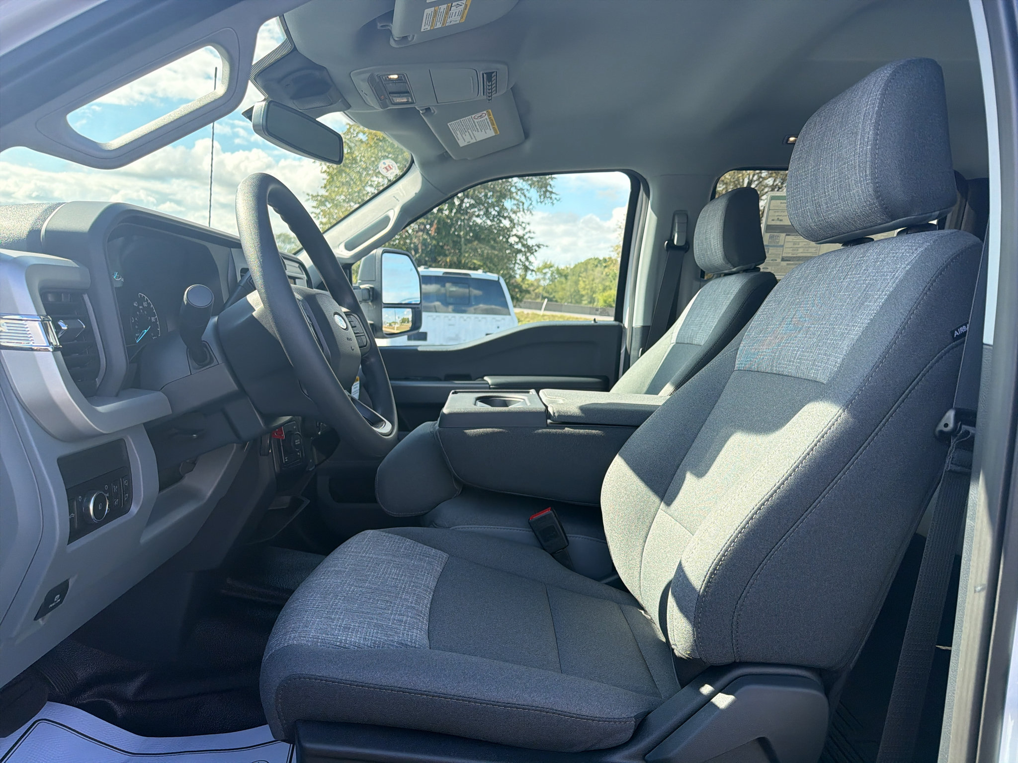 New 2027 Ford F250 XLT AWD/4WD image 10