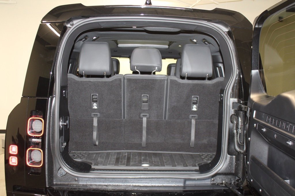 Certified 2024 Land Rover Defender 130 V8 image 42
