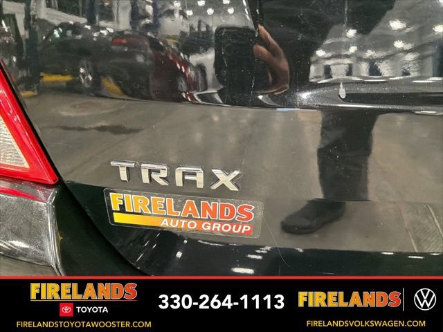 Used 2018 Chevrolet Trax LT w/ LT Convenience Package image 10