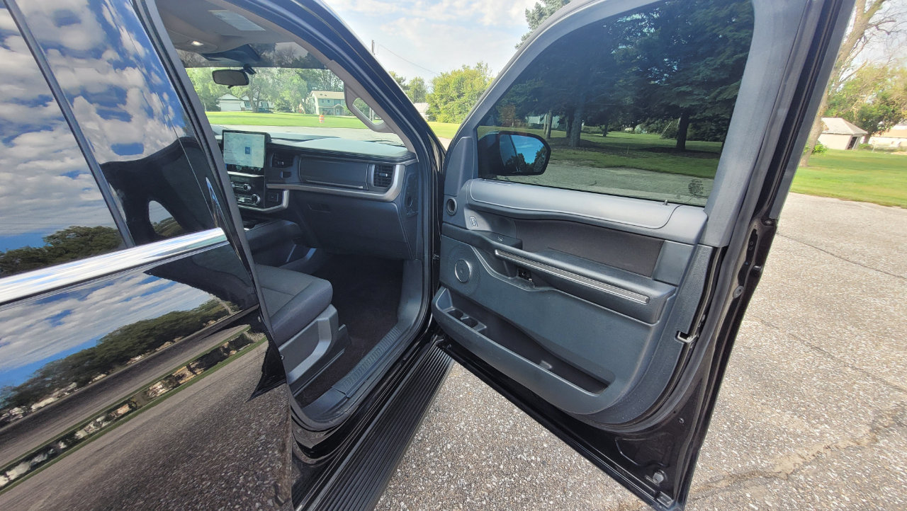 Used 2022 Ford Expedition XL image 13