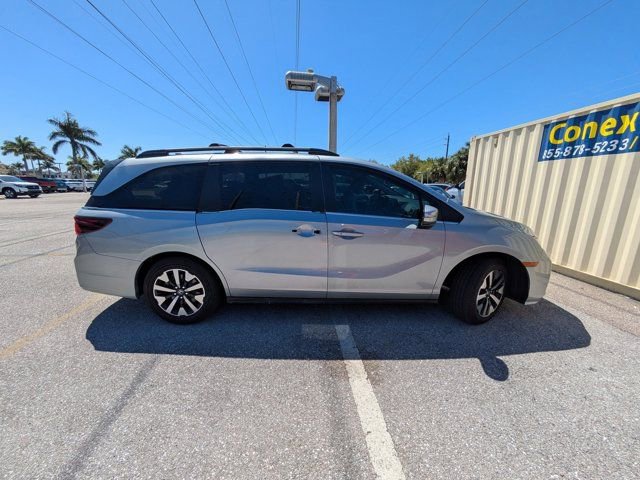 Used 2025 Honda Odyssey EX-L image 3