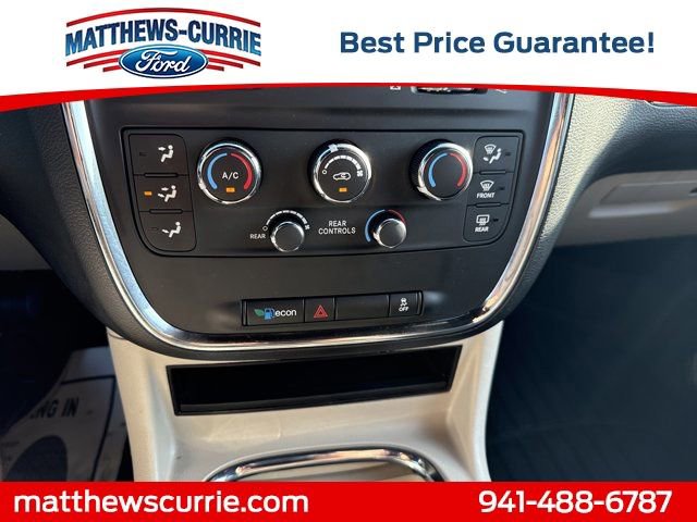 Used 2014 Dodge Grand Caravan SXT FWD image 19