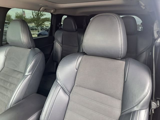 Used 2024 Mitsubishi Outlander SE image 15