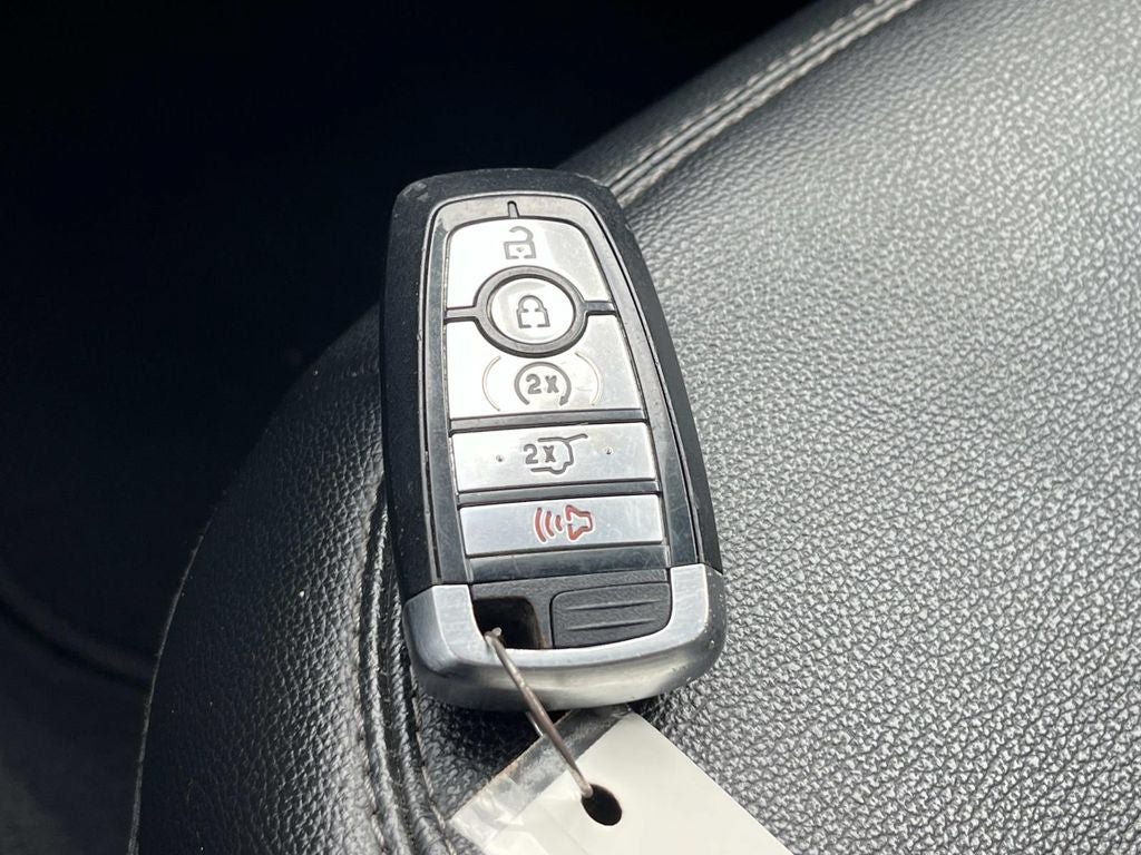 Used 2022 Ford Explorer Limited AWD/4WD image 37