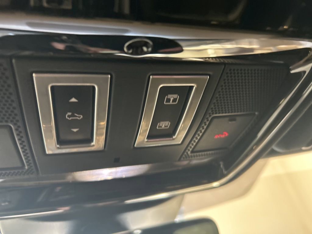 Certified 2021 Land Rover Range Rover Sport HSE Silver Edition image 9