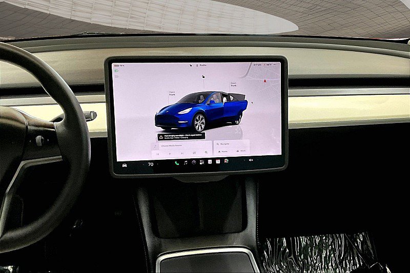 Used 2022 Tesla Model Y Long Range AWD/4WD image 5
